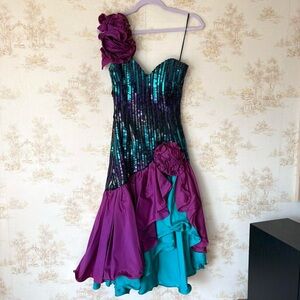 80s Vintage Alyce Designs Sequin Prom Dress High Camp Maximalist Purple Blue